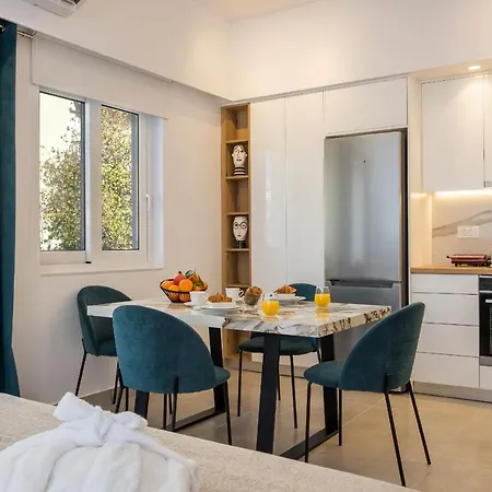 Annet Apartment